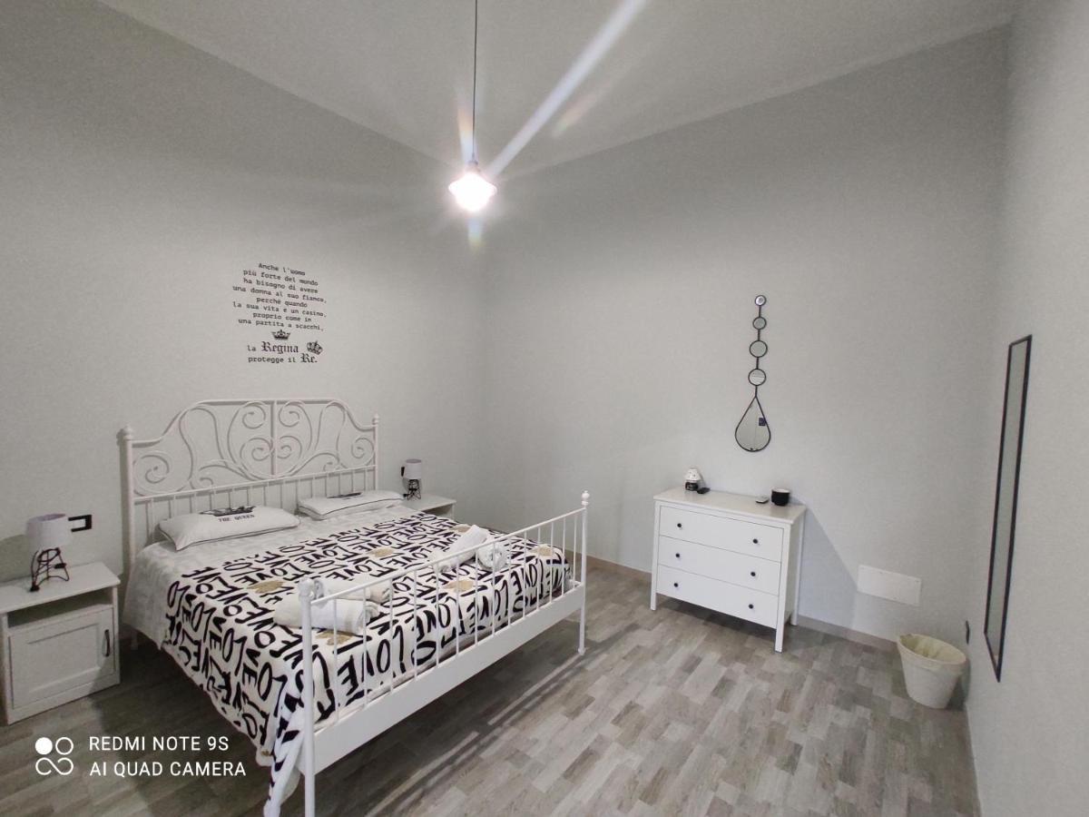 Scacco Matto Holiday House Taranto Værelse billede