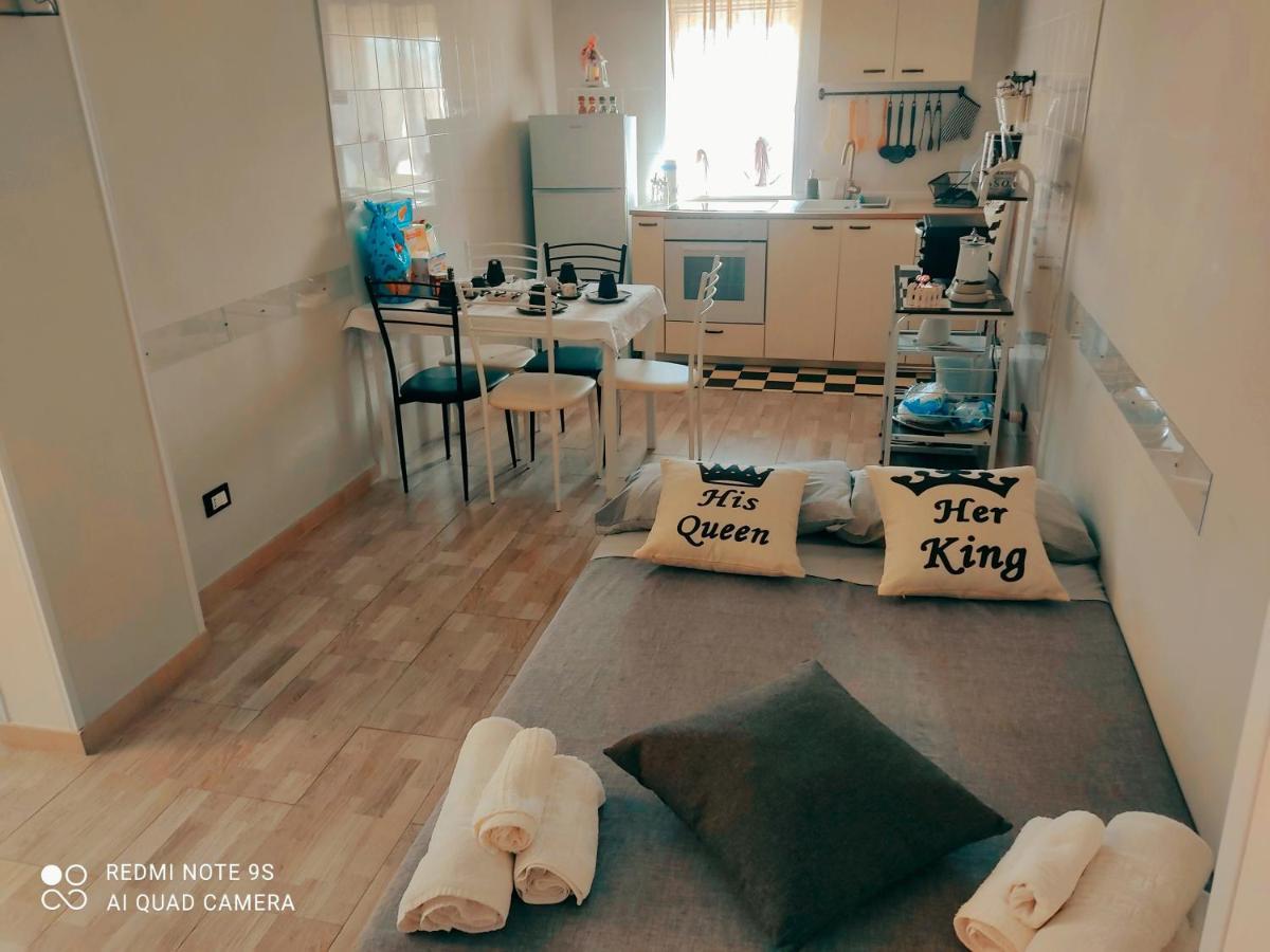 Scacco Matto Holiday House Taranto Eksteriør billede